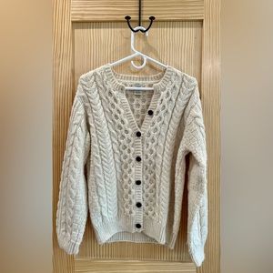 L.L.Bean 100% wool women’s fisherman cardigan sweater, M